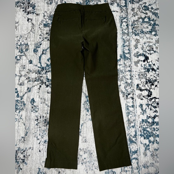 Chicos Green Pants - Picture 4 of 6